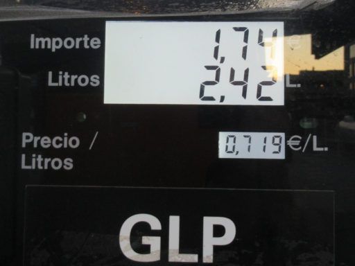 LPG, Autogas Tankstellen, Spanien, we Taxi / moeve Tankstelle 0,719 € pro Liter LPG im Juni 2025, TANK leer!
