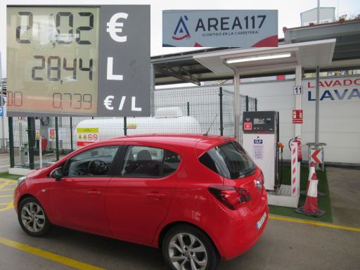 LPG, Autogas Tankstellen, Spanien, Area 117, Avenida de la Democracia 15, 28031 Madrid im Februar 2026