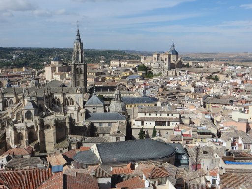 Toledo, Spanien, Blick von der Caféteria des Alcázar auf die Kathedrale