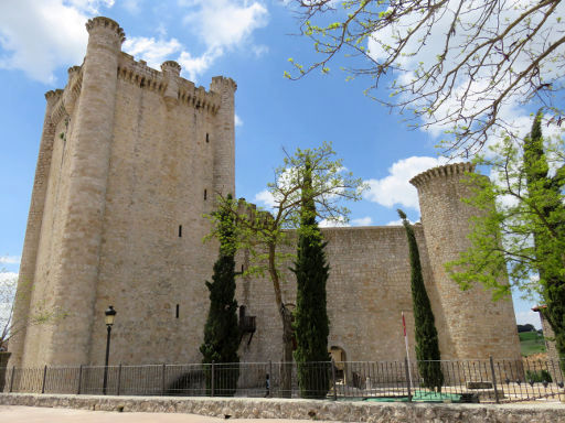 Torija, Spanien, Burg mit Eingang zum Museum