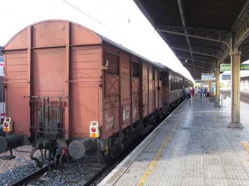 Tren de la Fresa, Madrid, Spanien, Güterwagen am Ende vom Zug