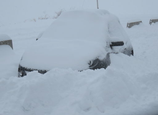 Urbanización Formigal, Huesca, Spanien, Europcar Mietwagen Opel ADAM