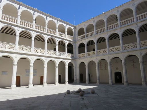 Valladolid, Spanien, Innenhof Palacio de Santa Cruz