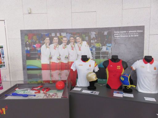 Sportmuseum (Wanderausstellung), Valladolid, Spanien, Rhytmische Sportgymnastik Rio 2016 zweiter Platz