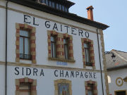 Bodega de Sidra El Gaitero, Villaviciosa, Spanien, Hauptgebäude mit Ausstellung und Kino