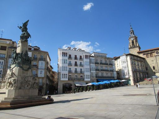 Vitoria-Gasteiz, Spanien, Plaza de la Virgen Blanca