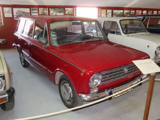 Museo de Coches de Cine, Yuncos, Spanien, Seat 124 Familiar 1970 bis 1980