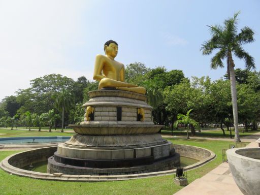 Colombo, Sri Lanka, Buddha im Vihara Maha Devi Park