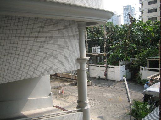 21 Living Place, Bangkok, Thailand, Zimmer 203, Ausblick Richtung Century Park Hotel