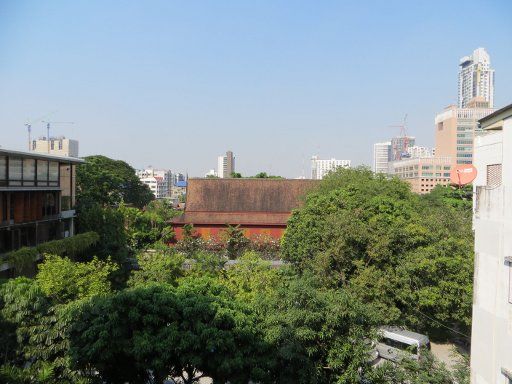 By The Station Guesthouse, Bangkok, Thailand, Zimmer 4, Ausblick Richtung Jim Thompson House