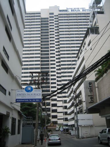 Royal Benja Hotel, Bangkok, Thailand, Außenansicht von der Soi 5