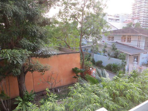 Tune Hotel, Asoke, Bangkok, Thailand, Blick aus dem Zimmer Blick auf das Nachbargebäude