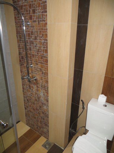 Casa Del M Resort, Patong, Phuket, Thailand, Bad mit Dusche und WC