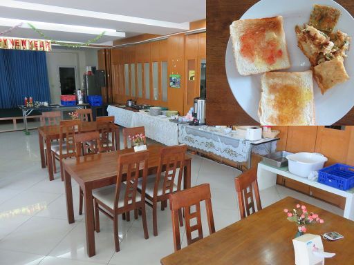 Rueanrimnam Hotel, Roi Et, Thailand, Frühstücksbuffet und meine Auswahl mit Toast und Rühreiern