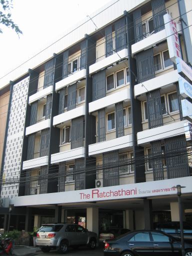 The Ratchathani Hotel, Ubon Ratchathani, Thailand, Außenansicht