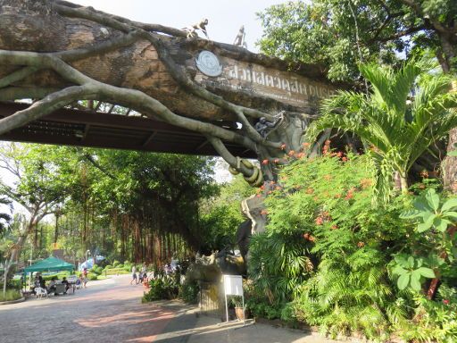 Bangkok Thailand, Dusit Zoo, Einfahrt Ratchavitee Road