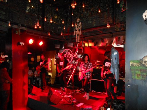 Bangkok, Thailand, Hard Rock Café®, Suea Thanapon