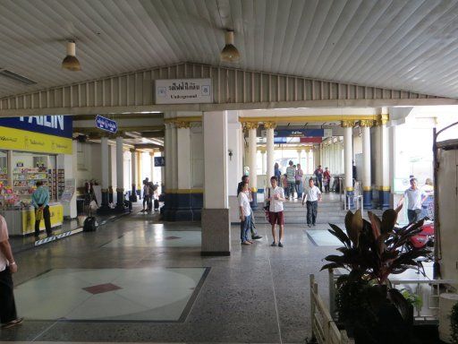 Hauptbahnhof Hua Lamphong, Bangkok, Thailand, Eingang MRT U–Bahn