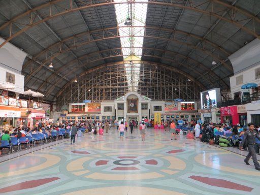 Hauptbahnhof Hua Lamphong, Bangkok, Thailand, Zentrale Wartehalle