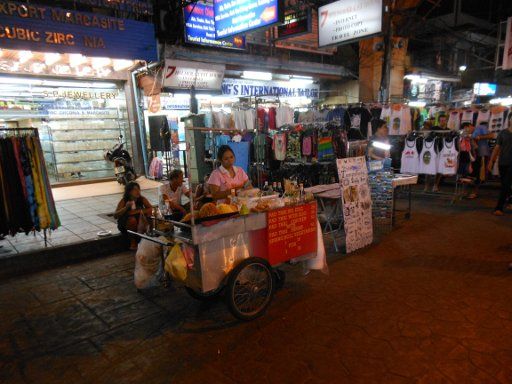 Bangkok, Thailand, Khao San Road, Phad Thai mobiler Verkaufsstand