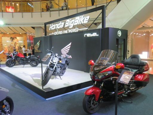 Bangkok, Thailand, Bangkok Motorbike Festival 2017, Honda Stand im Central World Einkaufszentrum