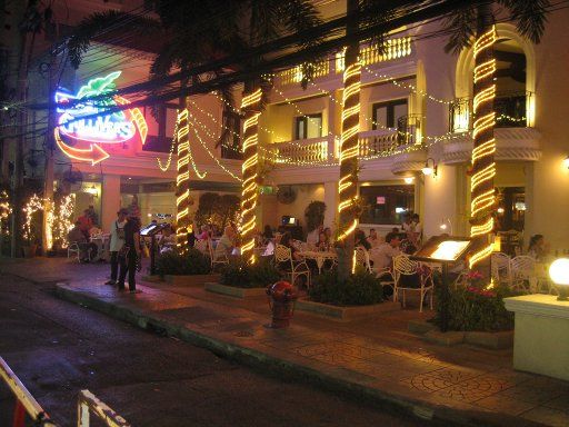 Bangkok, Thailand, Nachtleben, Gulliver’s Traveler’s Tavern in der Sukhumvit Road, Soi 5