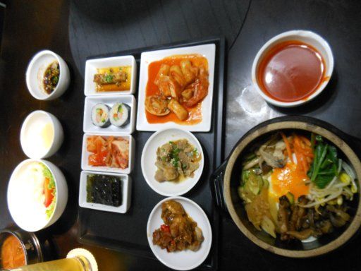 Bangkok, Thailand, Iyagi koreanisches Restaurant Bibimbap Set für 300,– Thai Baht statt normal 600,– Thai Baht