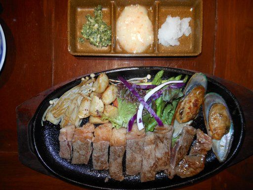 Bangkok, Thailand, Zen japanisches Restaurant, Wagyu Rindersteak, 523,– THB