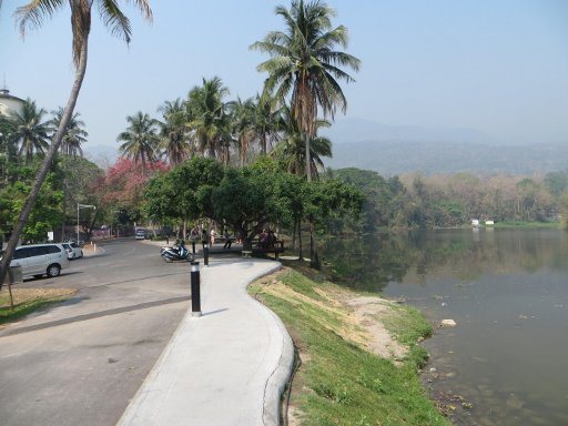 CMU Chiang Mai University, Chiang Mai, Thailand, Ang Kaew See