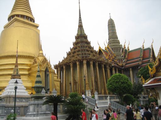 Grand Palace, Bangkok, Thailand, Chedi Phra Siratana, Phra Mondop und Prasat Phra Dhepbidorn