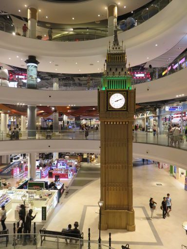 Terminal21 & Sky Deck, Nakhon Ratchasima, Thailand, Nachbau Turm Westminster Hall London