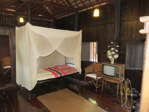 Bus Stadtrundfahrt, Nan, Thailand, Nan Noble House Schlafzimmer