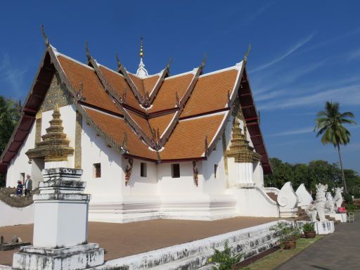 Bus Stadtrundfahrt, Nan, Thailand, Wat Phumin