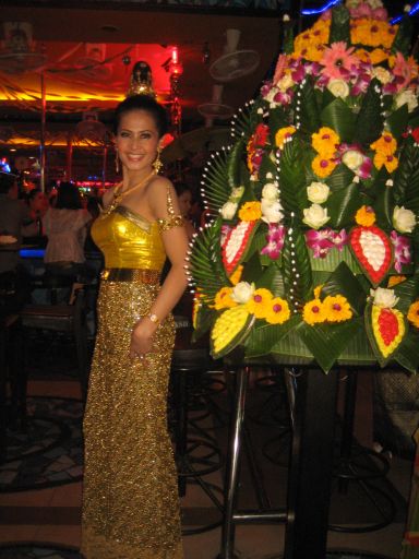 Loy Krathong, 2010, Pattaya, Thailand, tradionelle Kleider