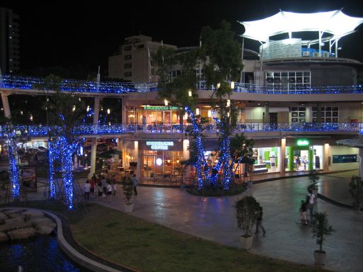 Pattaya, Thailand, Shopping Mall The Avenue im November 2007