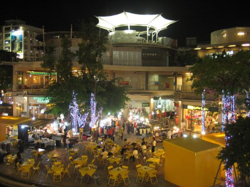 Pattaya, Thailand, Shopping Mall The Avenue im November 2010