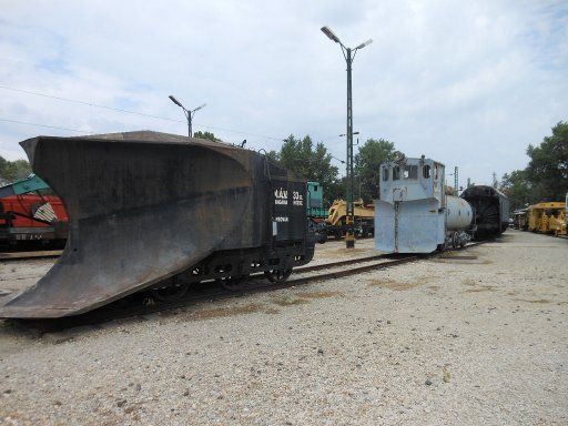 Vasúttörténeti Park, Eisenbahnmuseum, Budapest, Ungarn, Schneepflüge und Fräsen