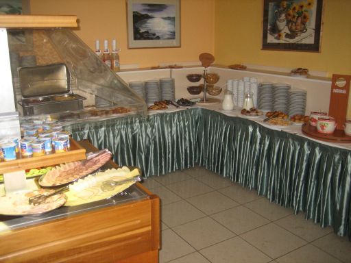 Hotel Bara, Budapest, Ungarn, Frühstücksbuffet