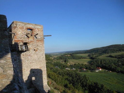 Mietwagen Rundreise, Ungarn, Blick von der Burgruine Csesznek