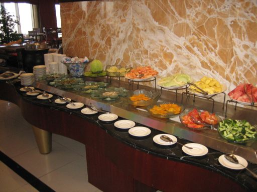 Khatt Springs Hotel & Spa, Ras Al Khaimah, Vereinigte Arabische Emirate, Nur ein Teil vom Frühstücksbuffet