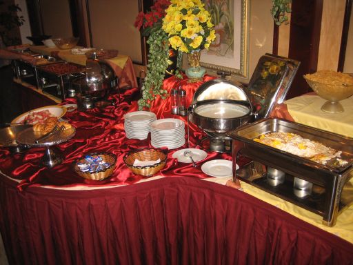 Versailles Hotel Dubai, Vereinigte Arabische Emirate , Frühstücksbuffet