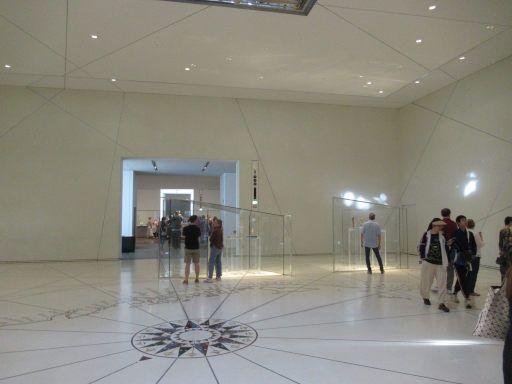 Louvre Abu Dhabi, Abu Dhabi, Vereinigte Arabische Emirate, Ausstellungsraum