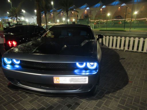 YAS Speed Festival Edition #2 Februar 2026, Abu Dhabi, Vereinigte Arabische Emirate, Dodge Challenger mit blauen Standlicht