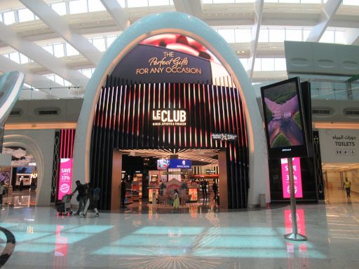 Zayed International Airport, Abu Dhabi, Vereinigte Arabische Emirate, Le Club Duty Alkohol und Tabak