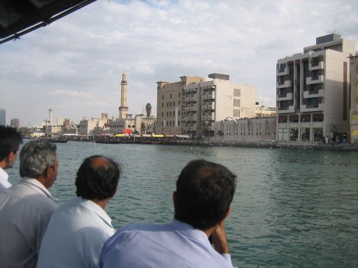 Dubai, Vereinigte Arabische Emirate, Abra Blick auf das Ufer