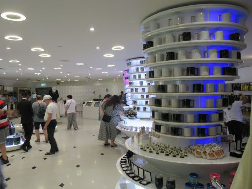 Dubai Frame, Dubai, Vereinigte Arabische Emirate, Ladengesch&auml;ft mit Andenken