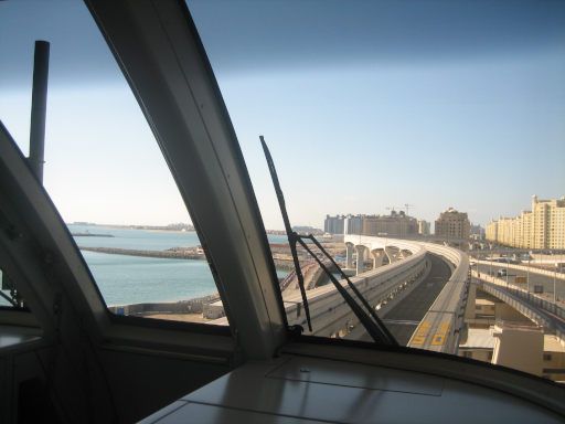 Palm Jumeirah Monorail, Dubai, Vereinigte Arabische Emirate, Ausblick in Fahrtrichtung