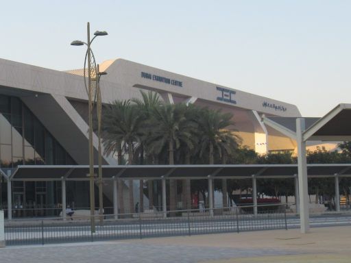 Expo 2020 Dubai, Dubai, Vereinigte Arabische Emirate, Dubai Exhibition Centre und Expo 2020 Metro Station