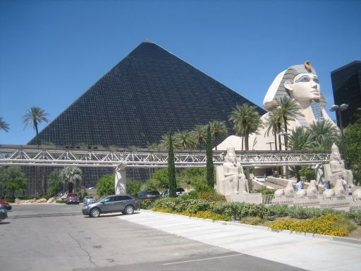 Luxor Hotel & Casino, Las Vegas, Nevada, USA, Außenansicht