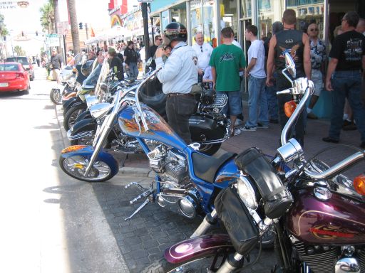 Bike Week 2008, Daytona Beach, Florida, USA, Motorräder an der Main Street